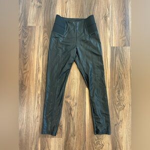 Windsor Black High-Waisted Pants
